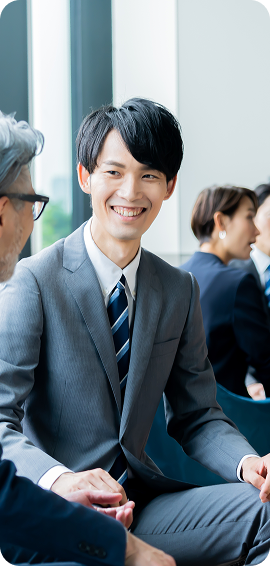 大切な不動産に、最良の答えを。男性画像
